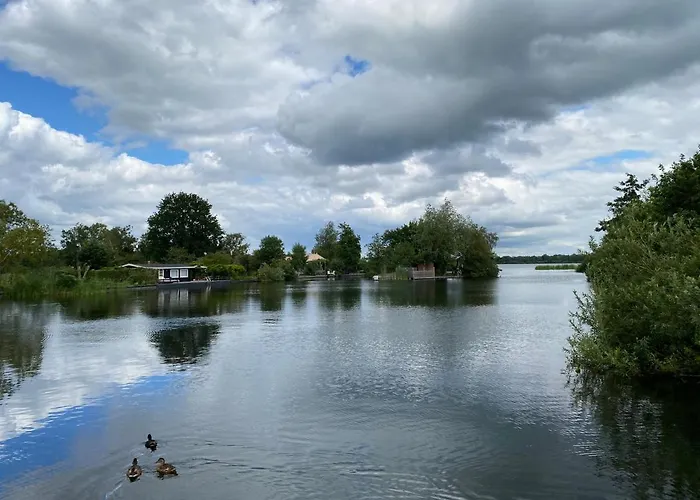 C'est La Vie Houseboat * Nederhorst den Berg